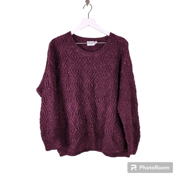 Time and Tru Sweater - Picture 1 of 6